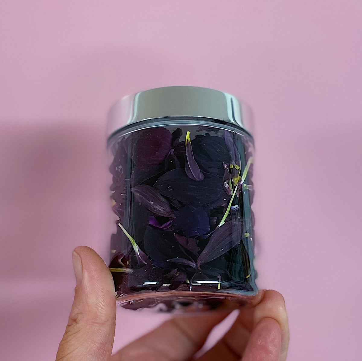 BLACK BEAUTY FLOWERFETTI® - Freeze Dried Edible Flower Confetti