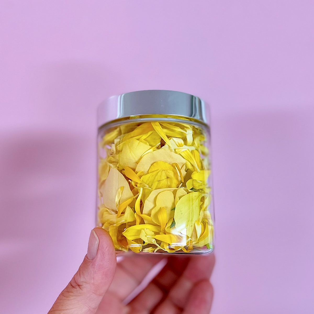 YELLOW SUNSHINE FLOWERFETTI® - Freeze Dried Edible Flower Confetti